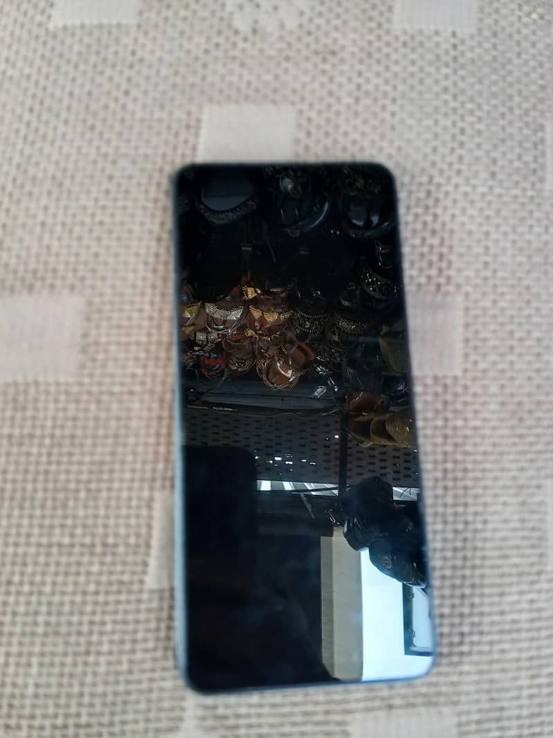 Tecno Spark 20C 4