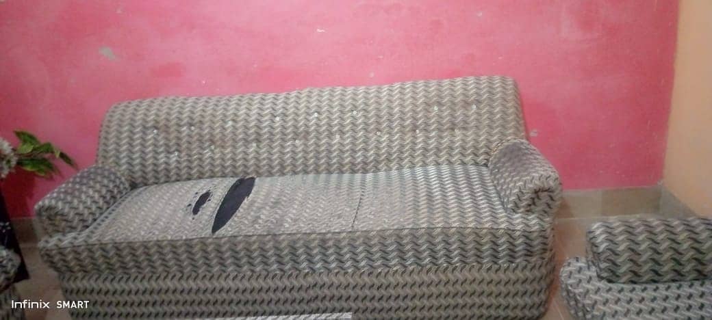 Selling 7 Seater Sofas 5