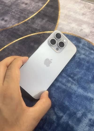 Apple iPhone 15 Pro