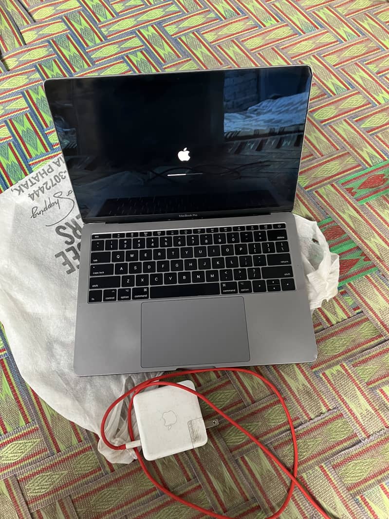 Macbook Pro 2017 4