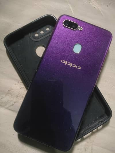 OPPO F9 Pro