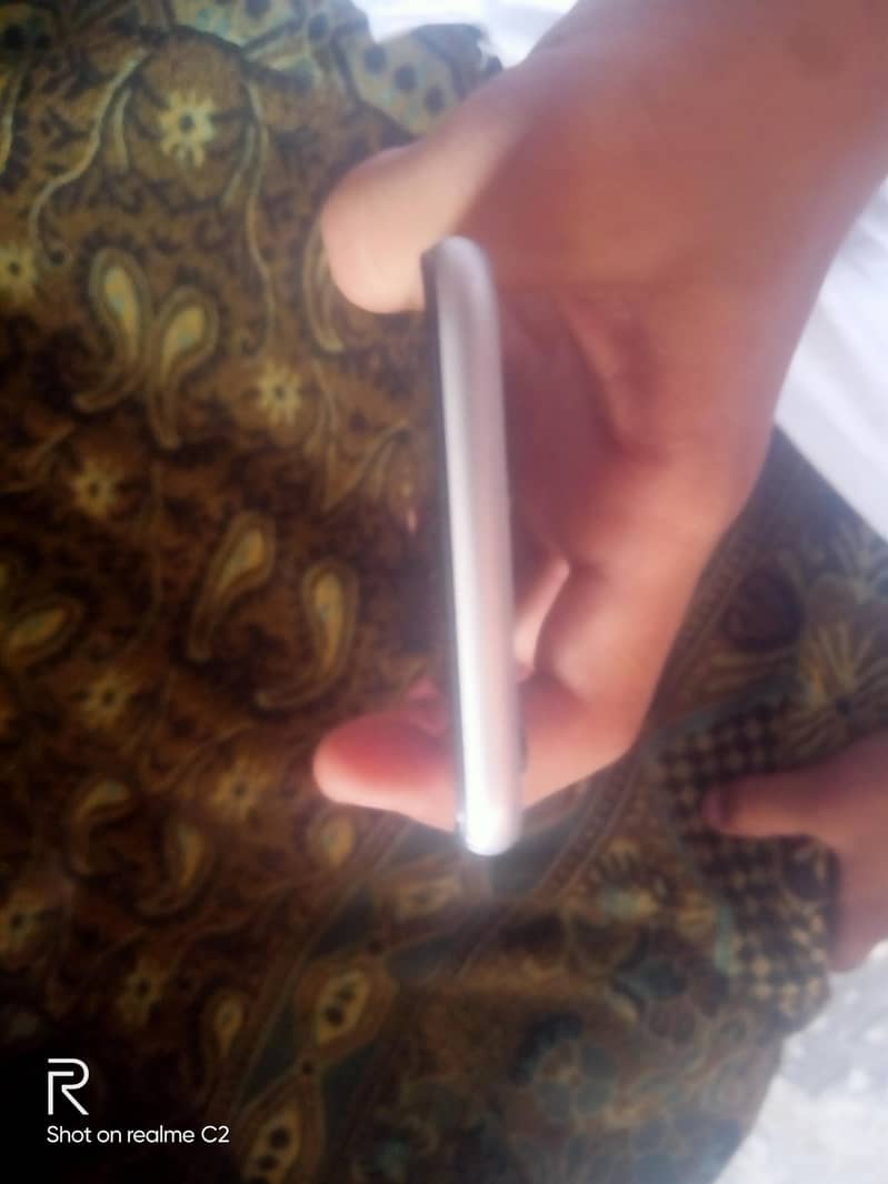 Apple iPhone 6 3