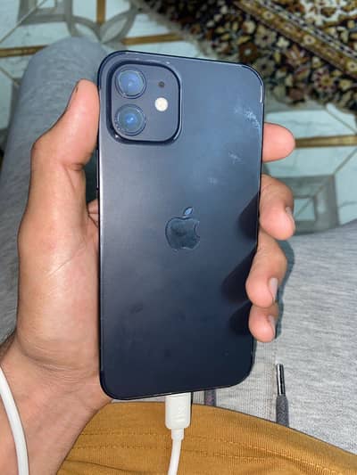 Apple iPhone 12