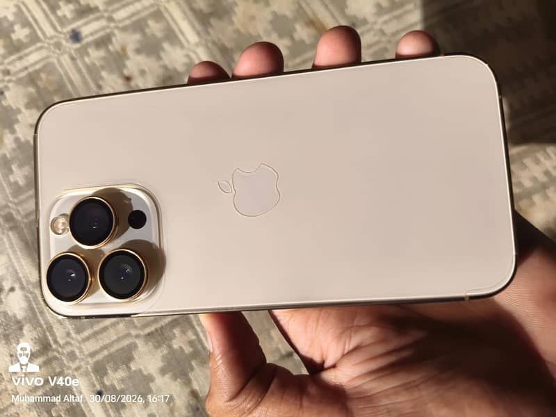 Apple iPhone 13 Pro 3