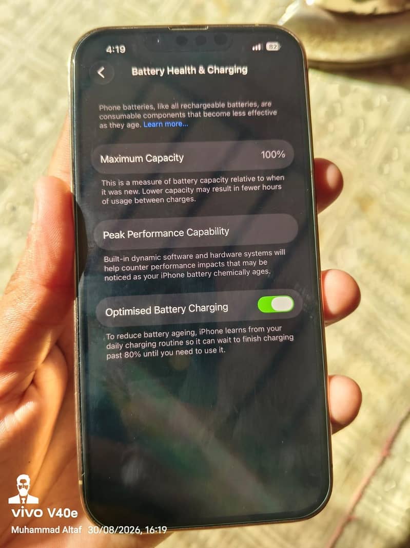 Apple iPhone 13 Pro 8