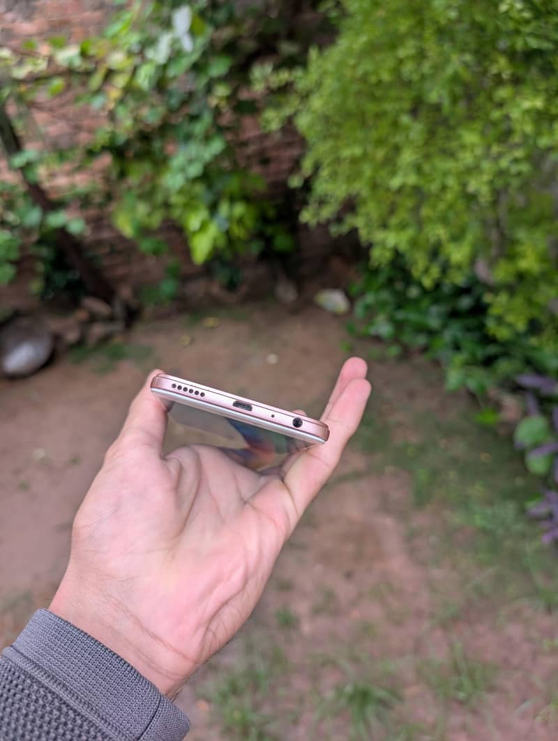 OPPO A57 3