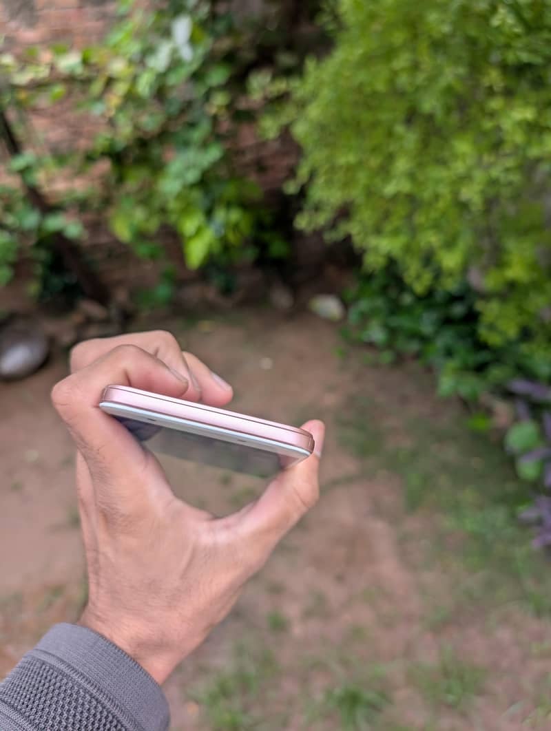 OPPO A57 4
