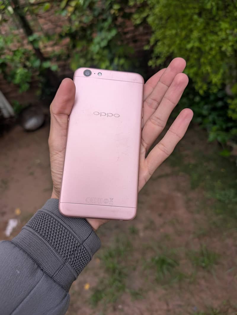 OPPO A57 5
