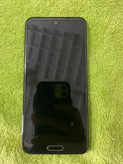Sharp Aquos R2 Gaming phone / iphone 11 12 13 14 pro gaming. phone