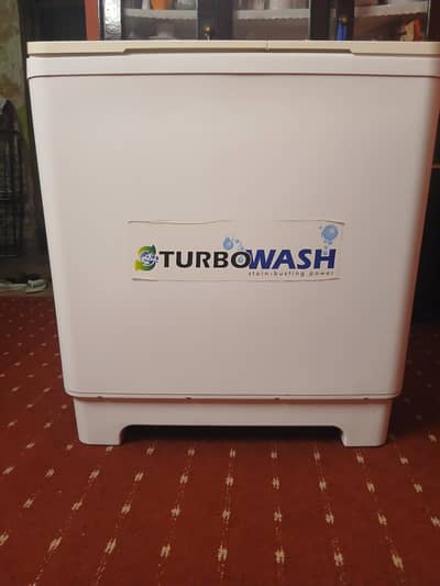 Kenwood. Semi Automatic. Turbo wash Twin Tub.