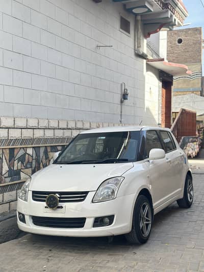 Suzuki Swift 2017 DLX