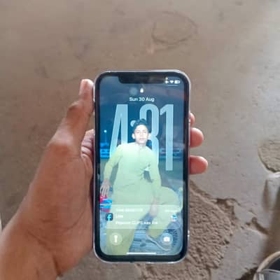 Apple iPhone 12