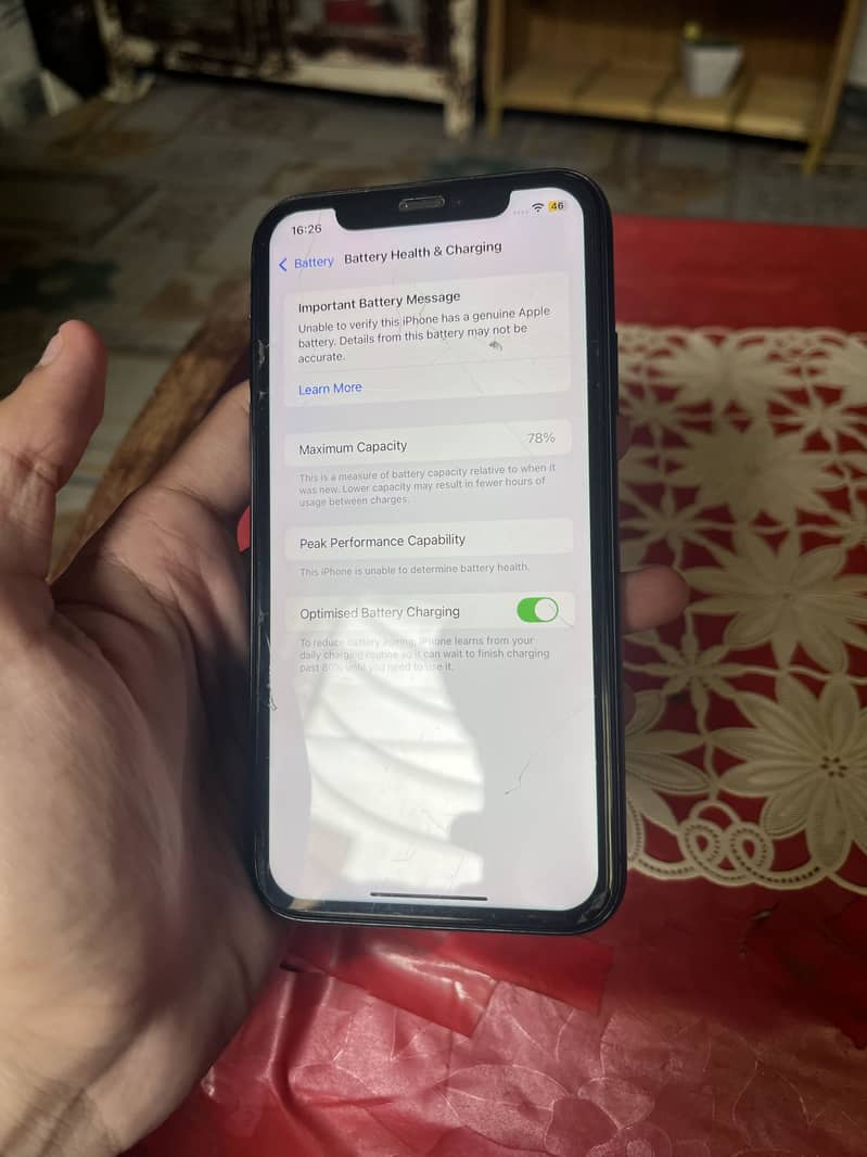 Apple iPhone 11 3
