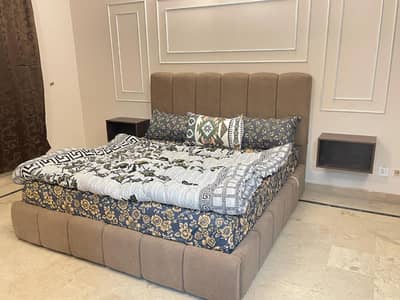 Per day apartment available luxury Furnished in e11