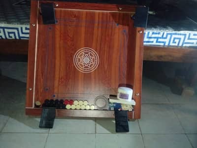 carom board only 1 week use