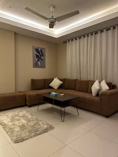 Per day apartment available luxury Furnished on f11
