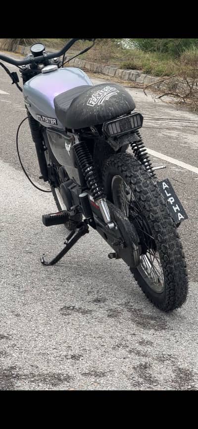 Honda cd 70 converted into cafe racer