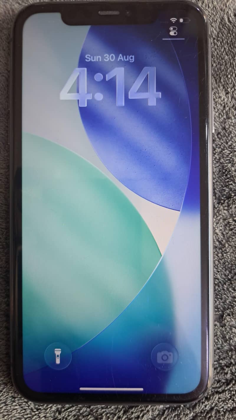 Apple iPhone 11 3