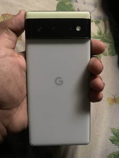 Google Pixel 6 in neat condition