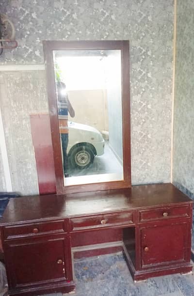 Classic Dark Mahogany Wooden Vanity Dressing Table with Mirror & Stora