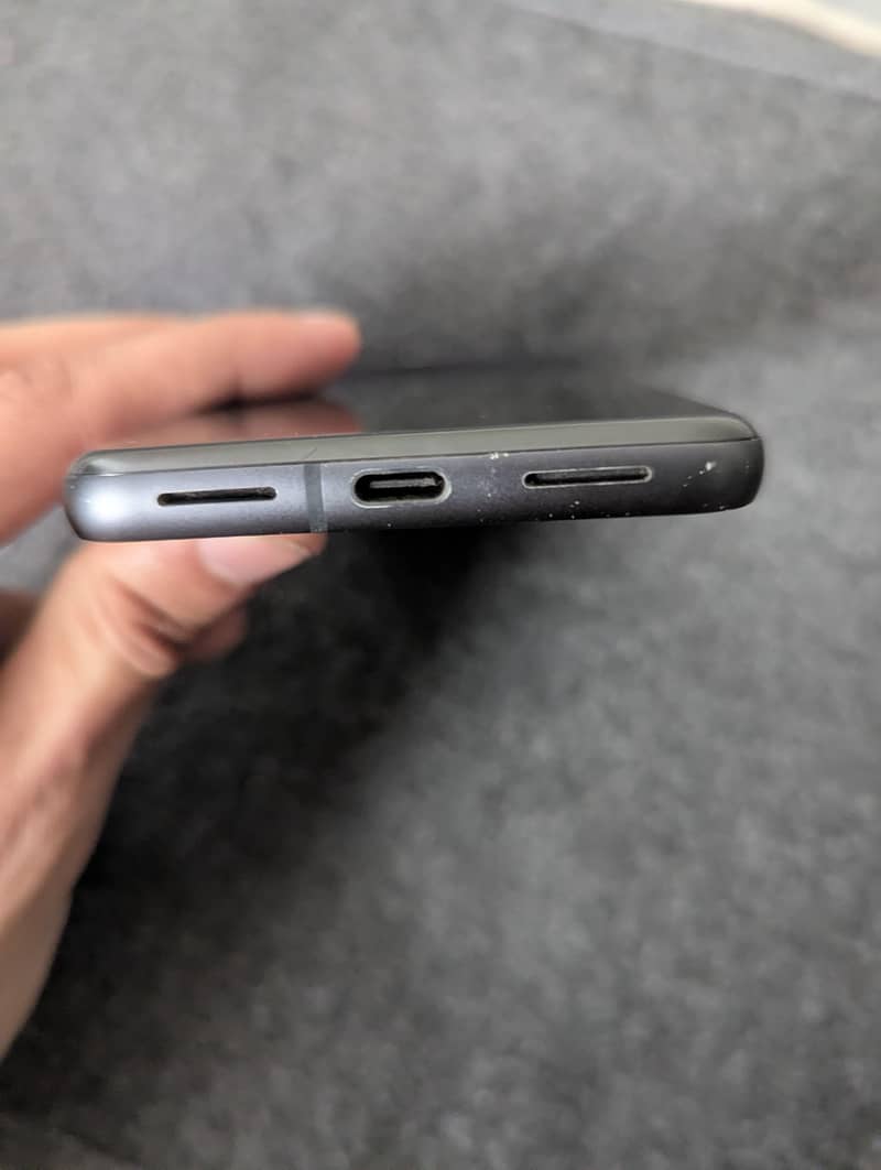 Google Pixel 8 3