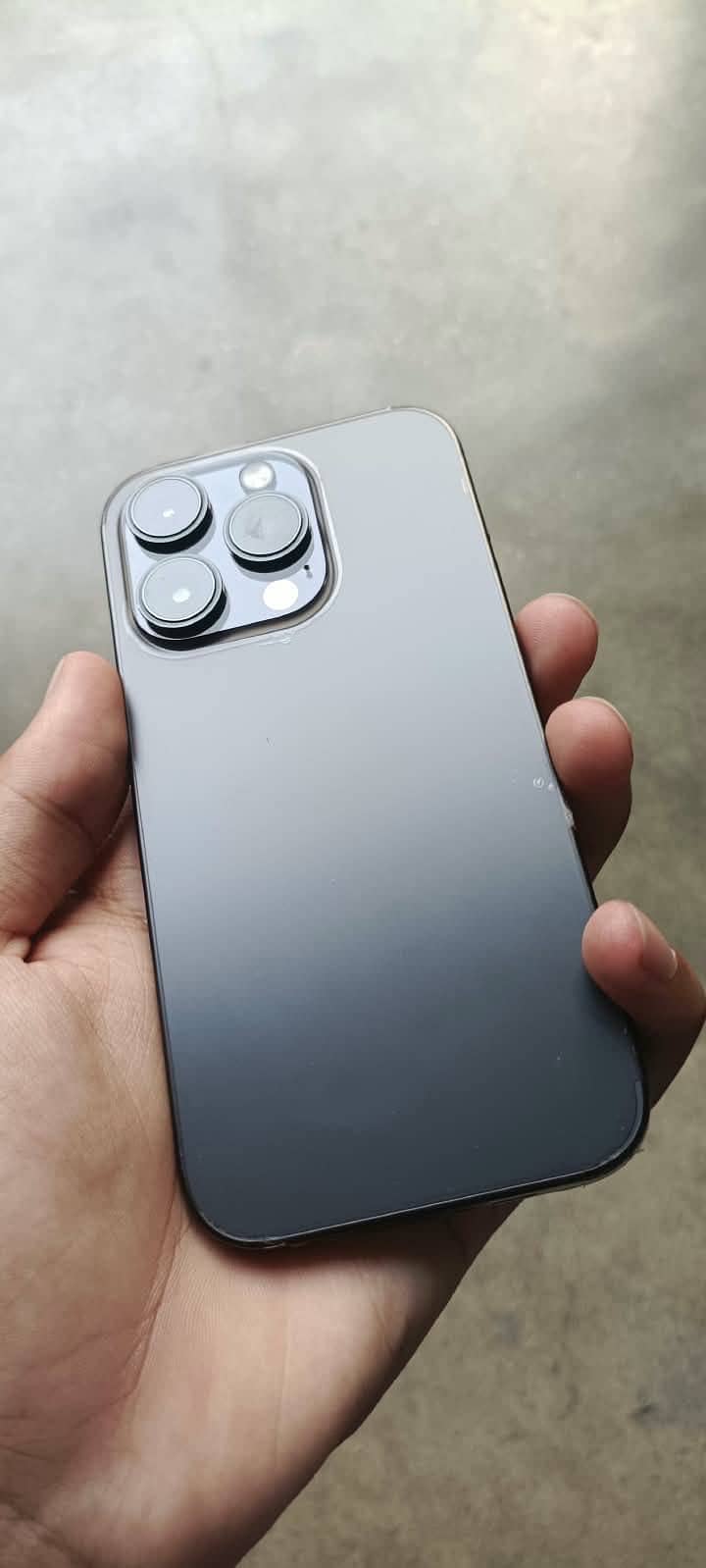 Apple iPhone 14 Pro 0