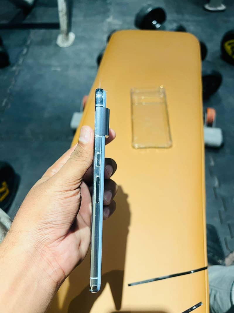 Google Pixel 8 Pro 3