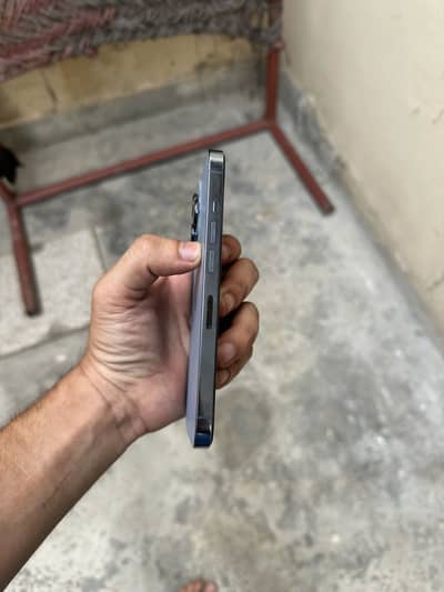 Apple iPhone 13 Pro