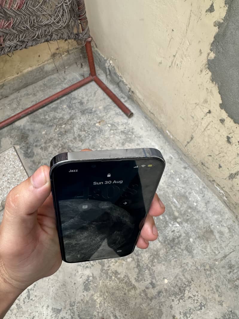 Apple iPhone 13 Pro 4
