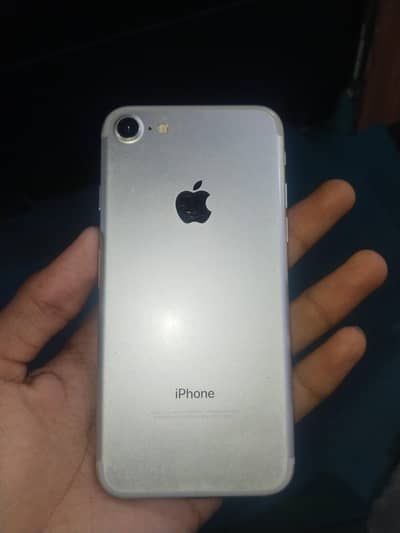 Apple iPhone 7