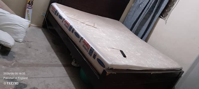 king bed