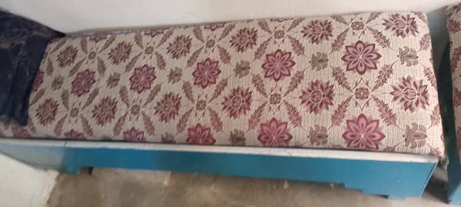 2x sofas To sell