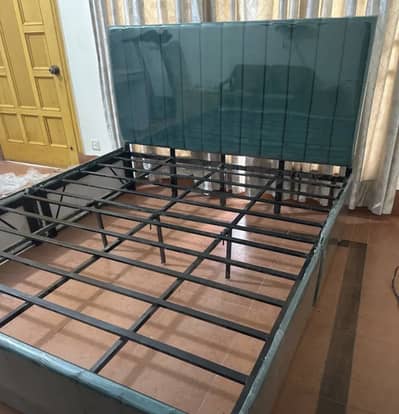 King size bed