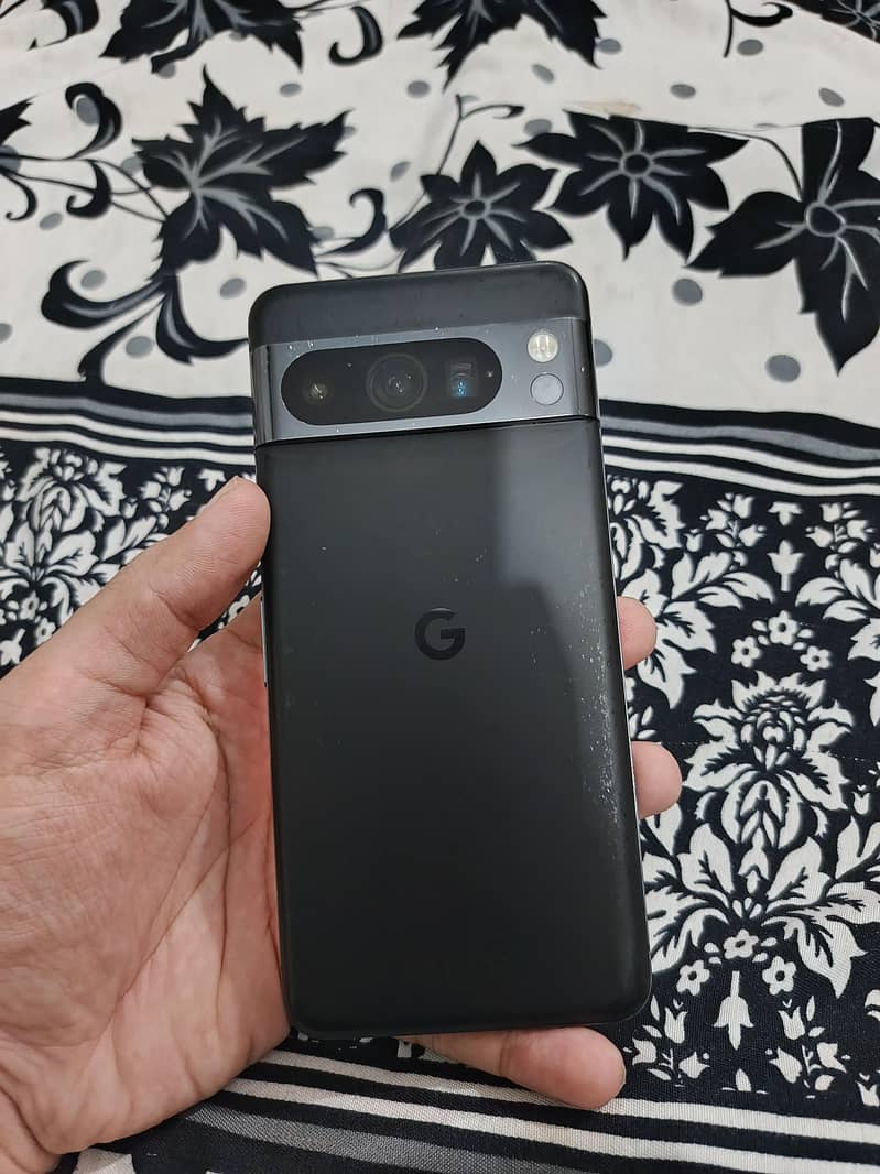 Google Pixel 8 Pro 0