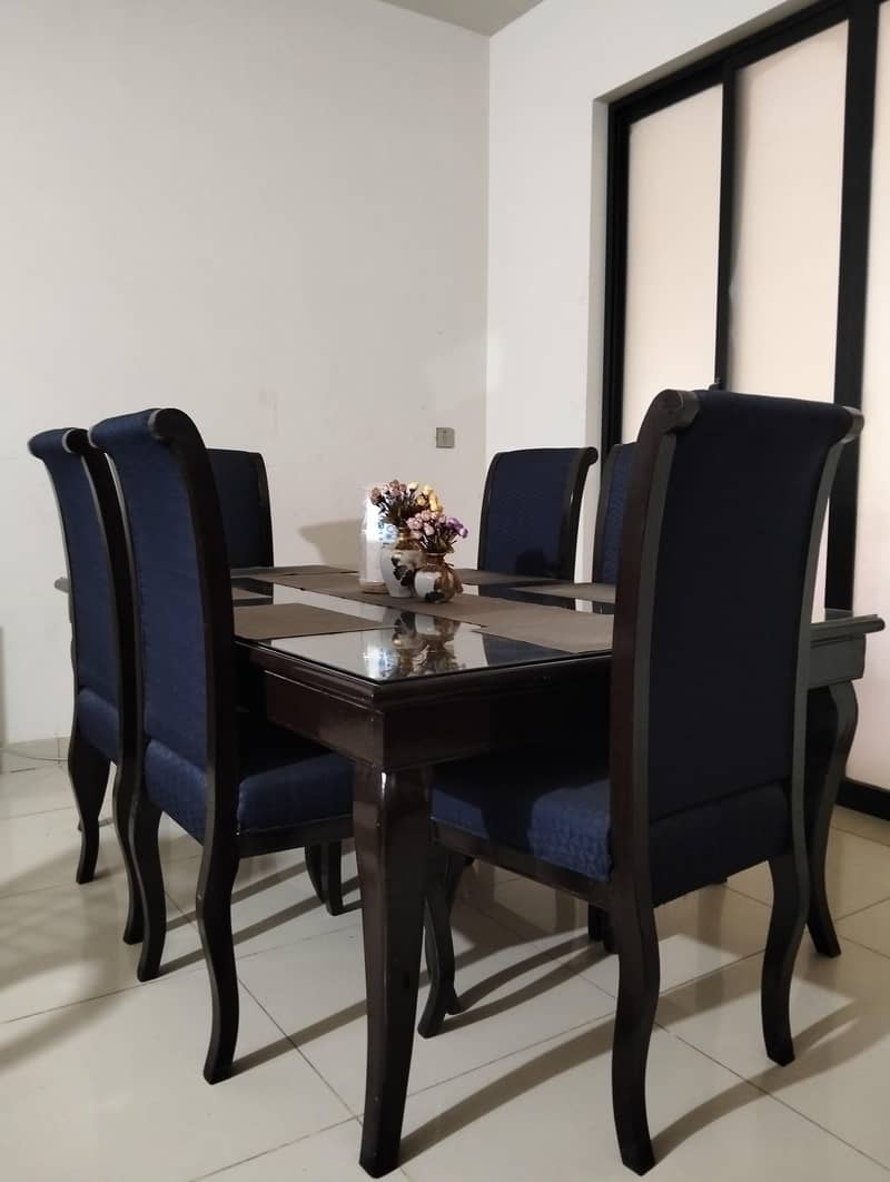 dining table 0