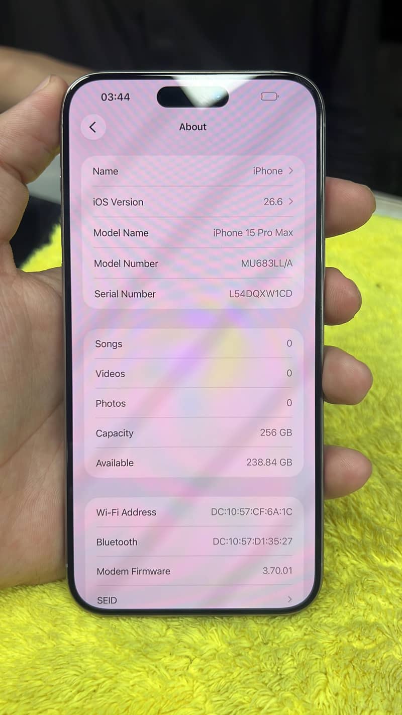 Apple iPhone 15 Pro Max 2