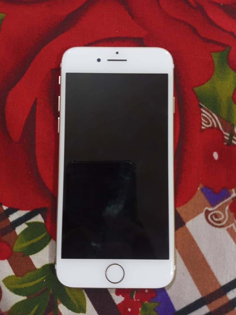 Apple iPhone 7 1