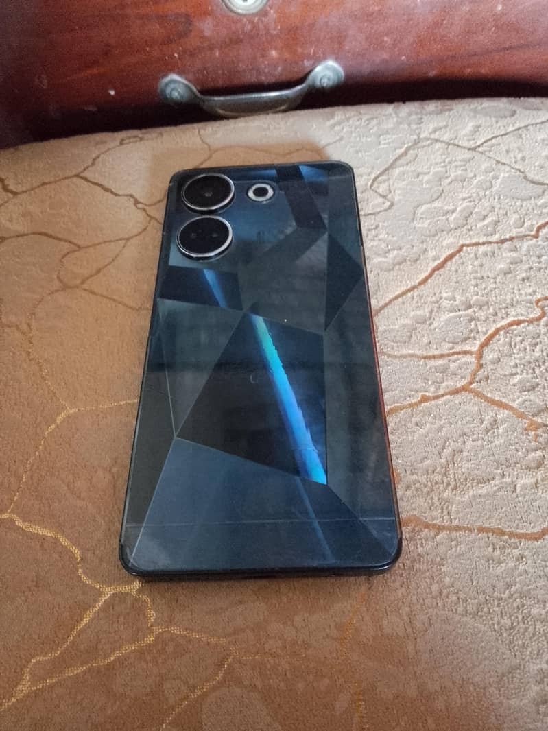 Tecno CAMON 20 1