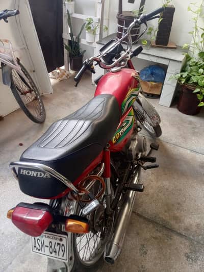 HONDA CD 70
