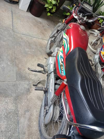 HONDA CD 70