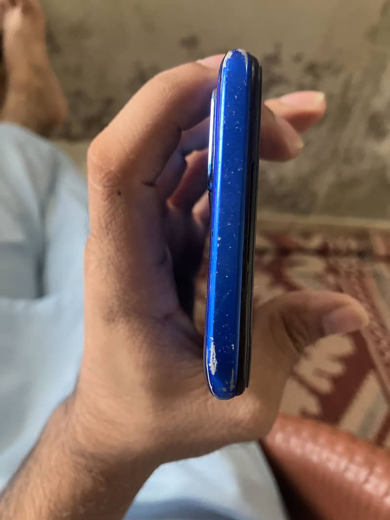OPPO A54 4