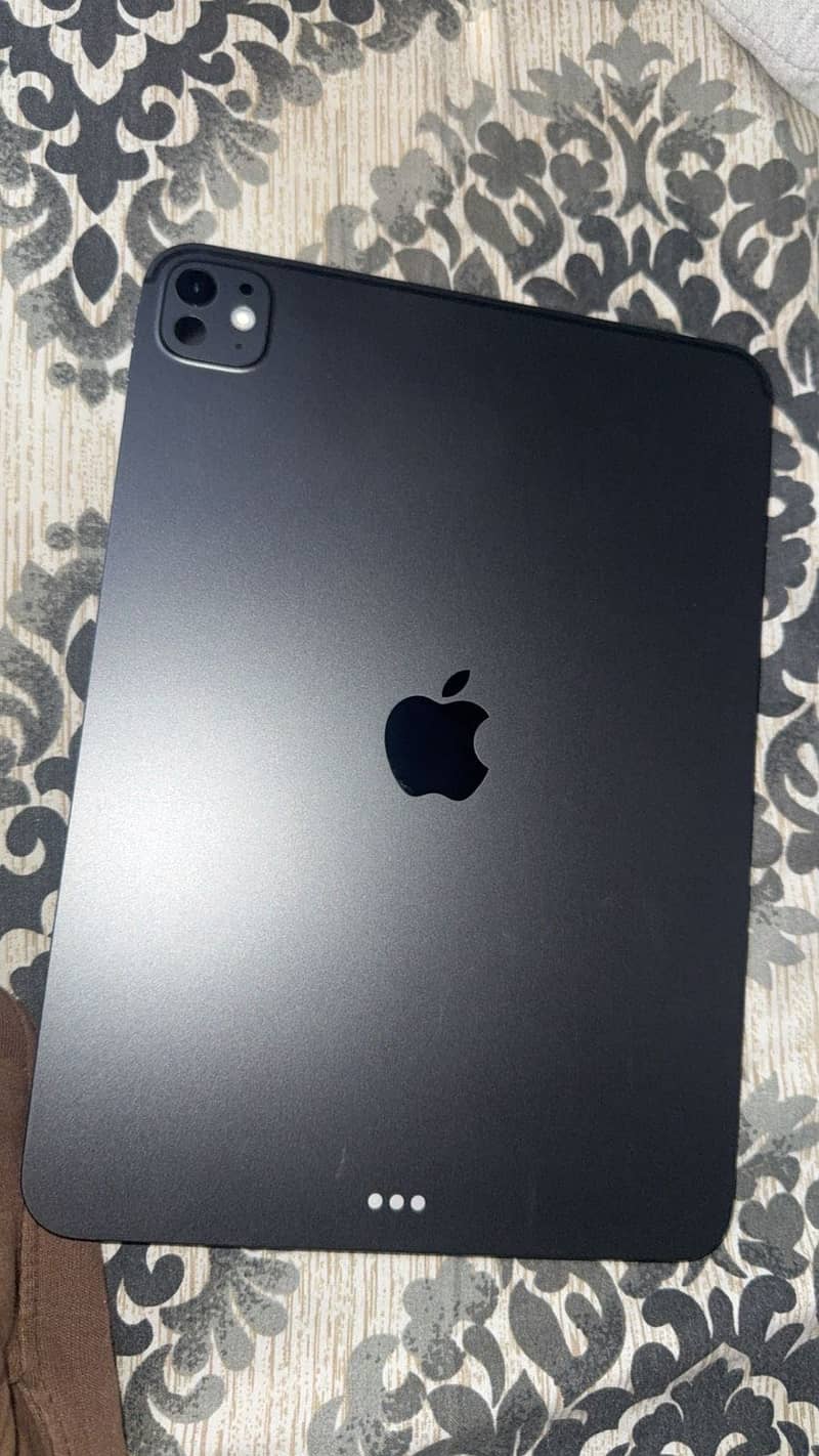 iPad Pro M5 11 inch 1
