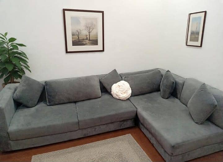 Brand New L shaped sofas 2