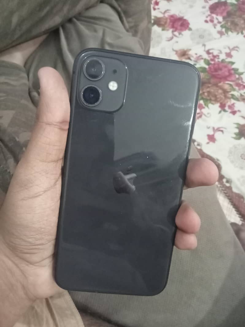 Apple iPhone 11 0