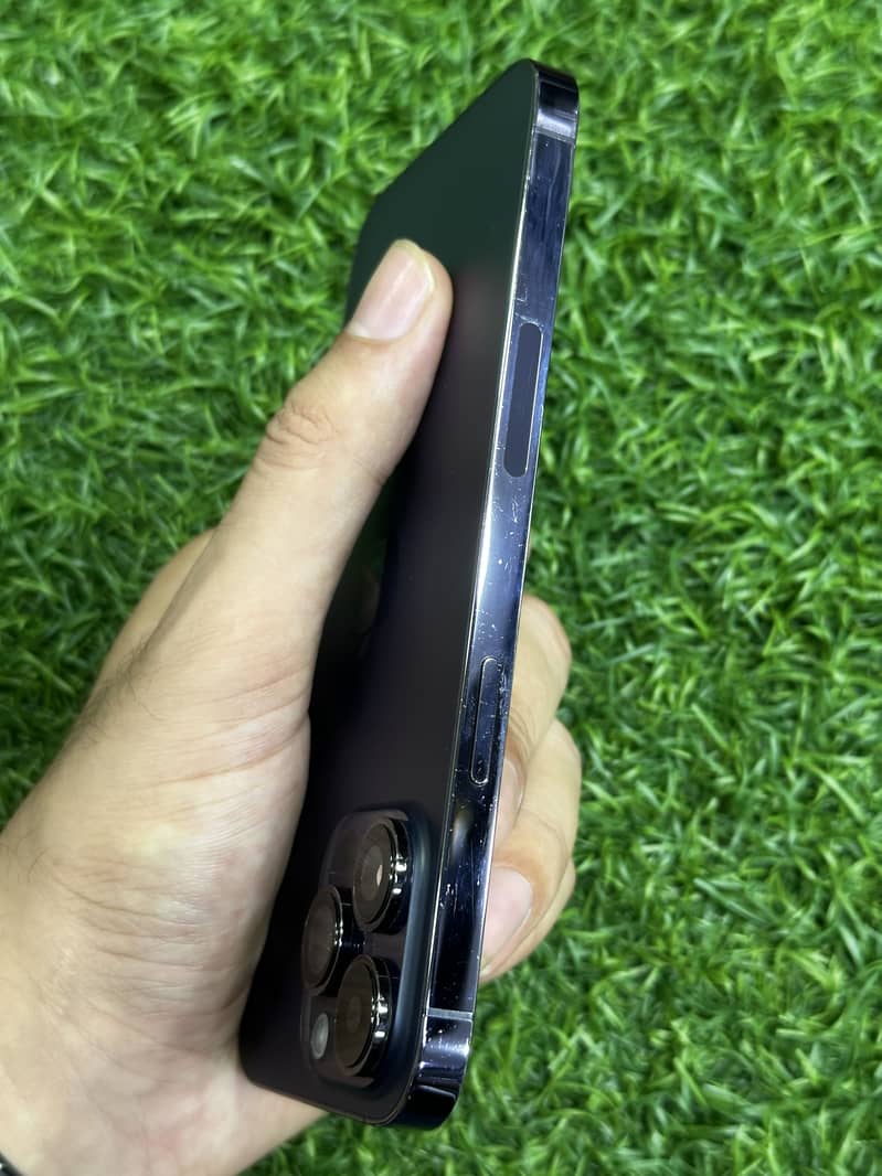 iPhone 14 Pro Max 6