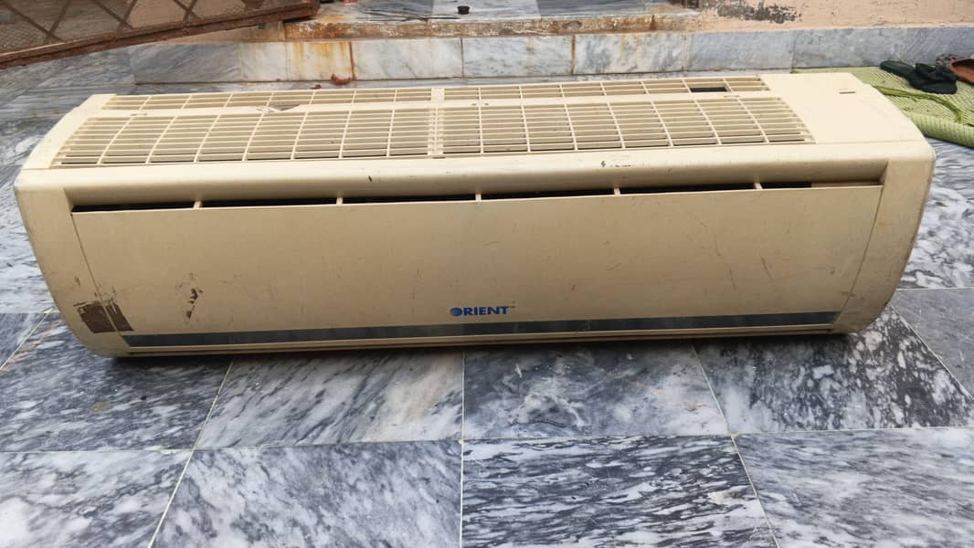 orient split Ac 4