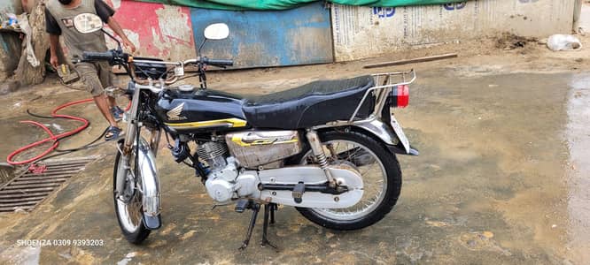 cg 125 special edition nut to nut geniune urgent sale