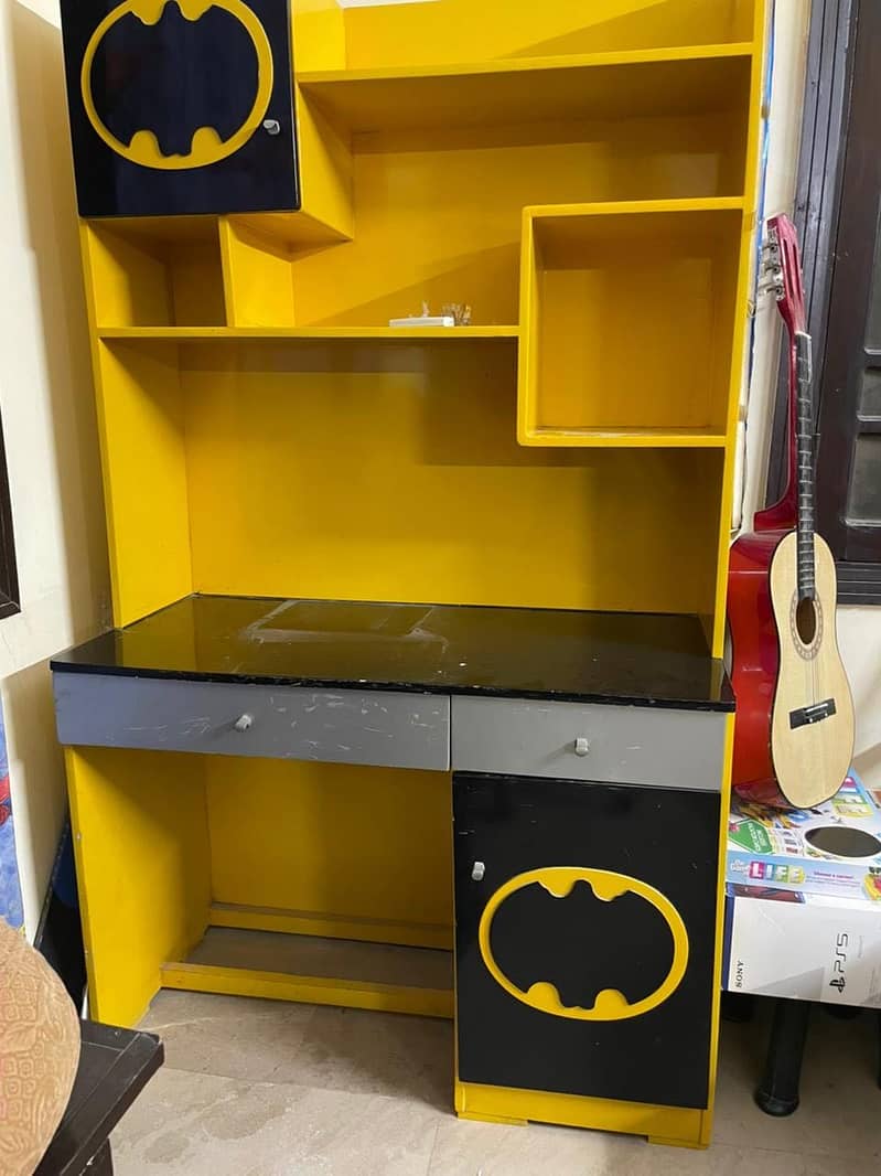 BATMAN CAR BED AND STUDY TABLE 5