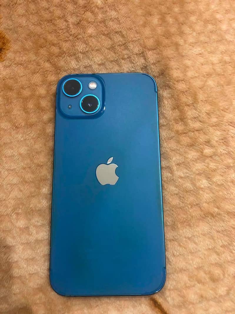 Apple iPhone 13 3