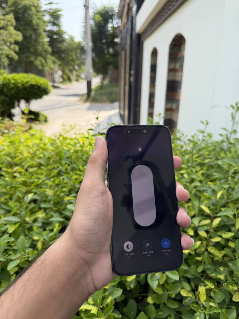 Apple iPhone 14 Pro Max 5